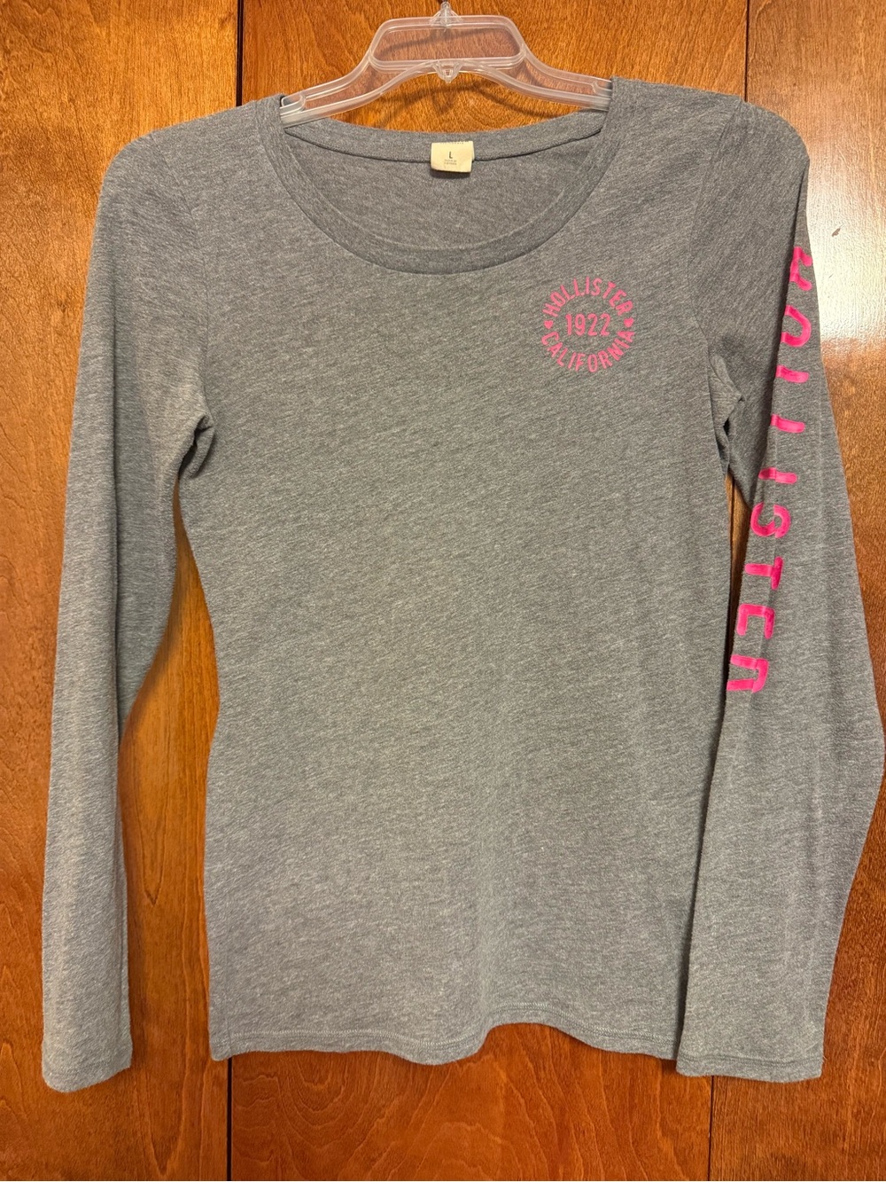 Hollister Gray Long-Sleeve Tee with Pink Logo and Sleeve Script